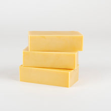 Load image into Gallery viewer, Turmeric Goats Milk Soap