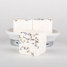 Load image into Gallery viewer, Lavender Mineral Bath Bomb - Lavender Essential Oil
