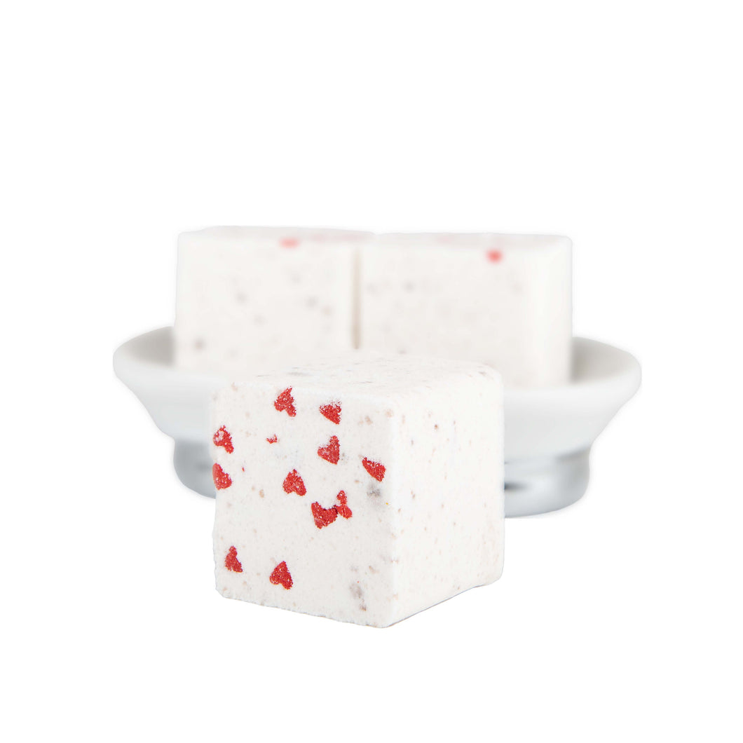 Collagen And Milk  Bath Bomb